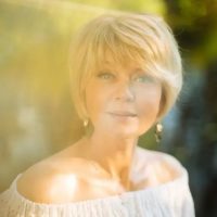 Сама Меньшова в MAX