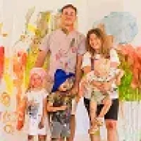 Семья Коршенковых в MAX