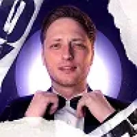 Дан Подлецкий в MAX