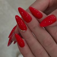 Маникюр 2025 | Фото-новинки в MAX