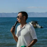 Чингис Болотов в MAX