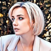 Певицы и актрисы в MAX