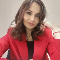 Олика Иванова в MAX