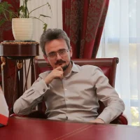 Андрей Школьников в MAX