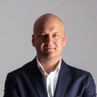 Олег Гарин в MAX