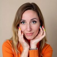 Яркая Леся обо всем на свете в MAX