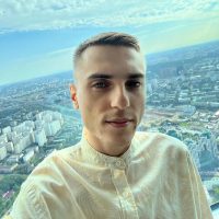 Писатель Денис Колиев в MAX