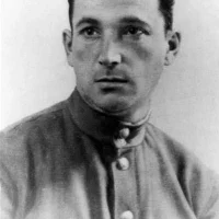 Фонд Александра Печерского в MAX