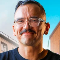 Валдайский Мастер про Каркасные Дома и Жизнь в своем доме · Логинов Александр  · Обзоры домов · Каркасный Дом в MAX