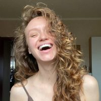 Арина из магазина в MAX