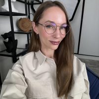 Masha Sovetuet в MAX