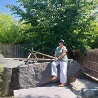 Неугомонные пенсионеры в MAX