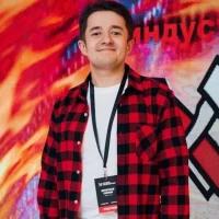 Упал, поднялся – интервью про бизнес в MAX