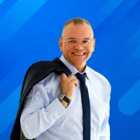 Клиенты из ВК | Александра Неговора в MAX