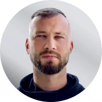 Павел Корпачев в MAX