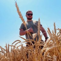 Батькович в MAX