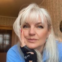 Садовый косметолог Любовь Забуслаева в MAX