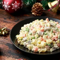 Праздничные салаты в MAX