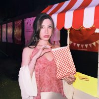 буфетница в MAX