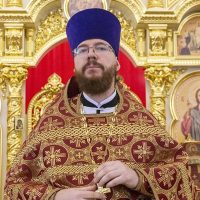 Священник-Дионисий Каменщиков в MAX