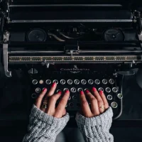 Увлекательные истории в MAX