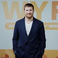 Владимир Минеев в MAX