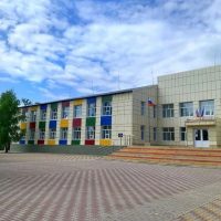 ГБОУ ЛНР "ЧМЫРОВСКАЯ СШ"