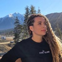 Елена Студёнова-директор школы