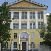 Школа на улице Просвещения