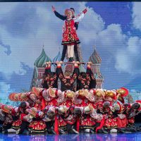 Детская хореографическая школа "РОВЕСНИКИ"