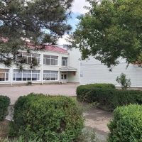 МОУ "Майская школа с крымскотатарским языком обучения имени Номана Челебиджихана"