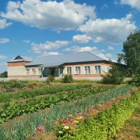 МОУ "СОШ имени Героя Советского Союза В.И. Лаврова с. Горяйновка Духовницкого района Саратовской области"