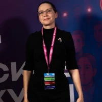 Екатерина Поводырь / Страхование