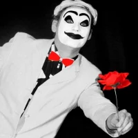 Театр  "На окраине"