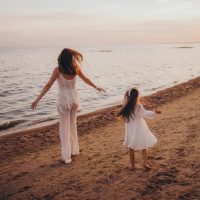 Мама в патчах по Питеру